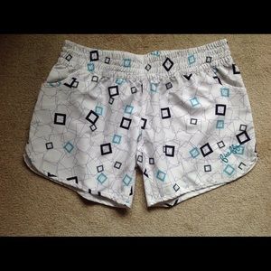 Firefly shorts, size M